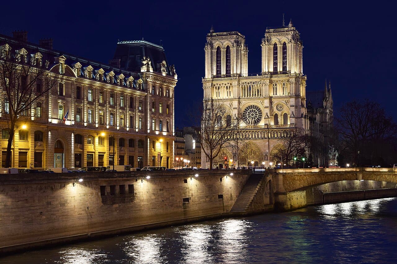 O Sena, artéria de Paris: 2000 anos de história ao sabor da água