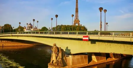 Un Bateau à Paris - Croisière Privée sur la Seine - Photo Zouave de l'Alma