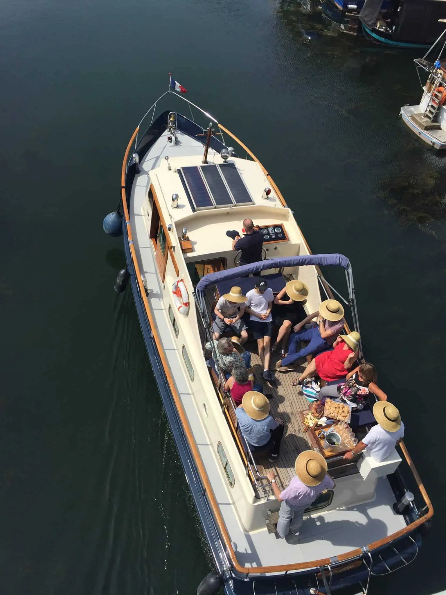 Un Bateau à Paris - Croisières Privées sur la Seine - Le Senang